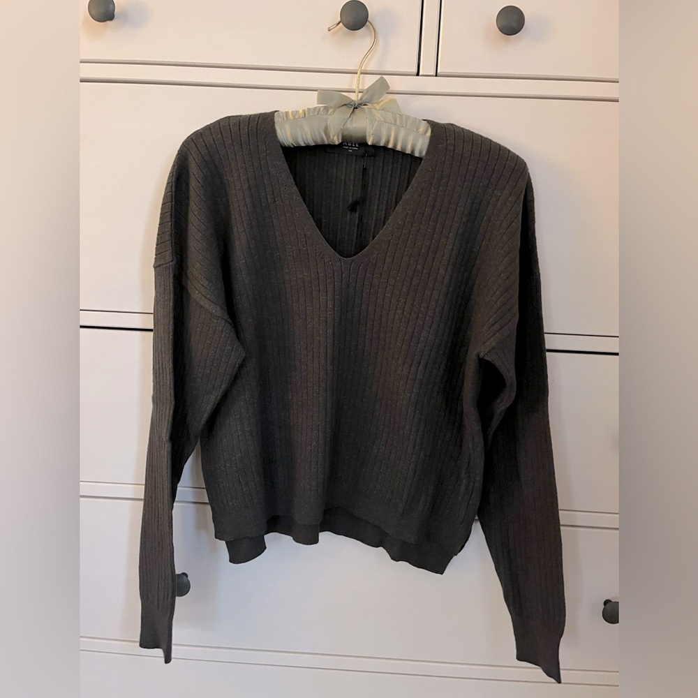 Able Elsie Cropped V-Neck Pullover Sweater, NWT